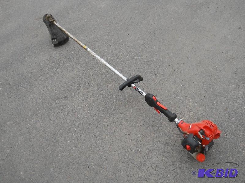 lot 12 image: Echo SRM-225 Commercial Weed Whip