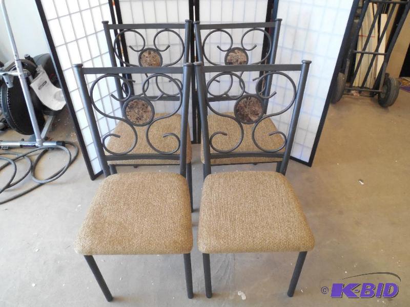 lot 3 image: NEW - Set of 4 Chairs