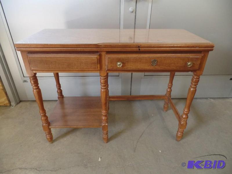 Solid Maple Desk