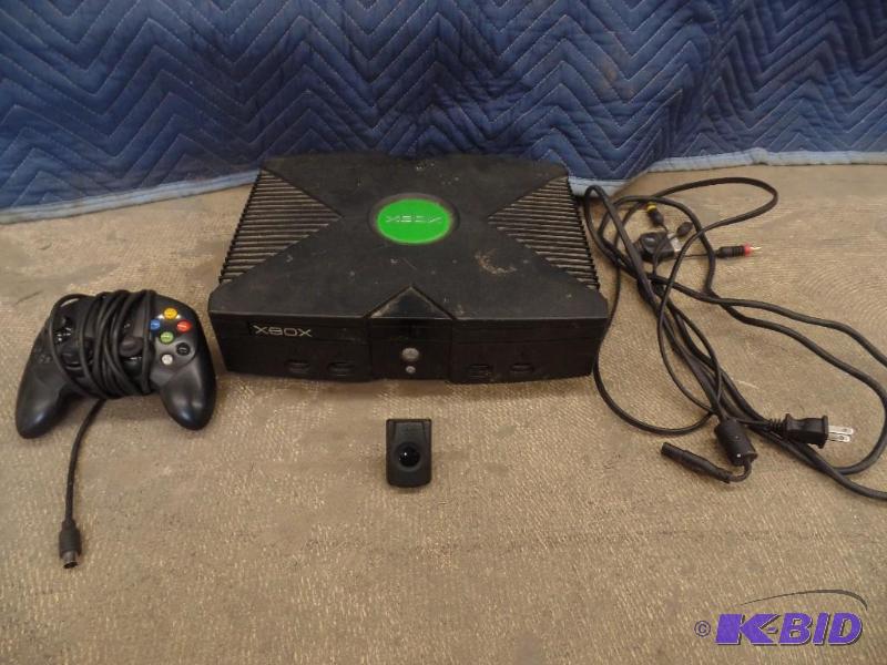 Original Xbox with Accessories