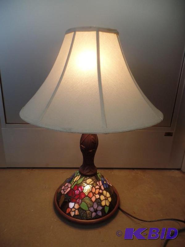 Table Lamp with Stained Glass-like Base