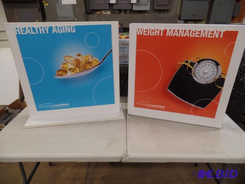 SignageWood Displays