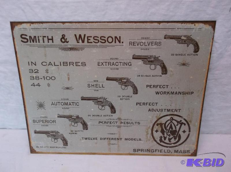 Collectable Smith and Wesson sign measuring 1...