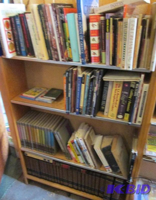 lot 181 image: Lot of books on cooking, travel, Oriental, en...