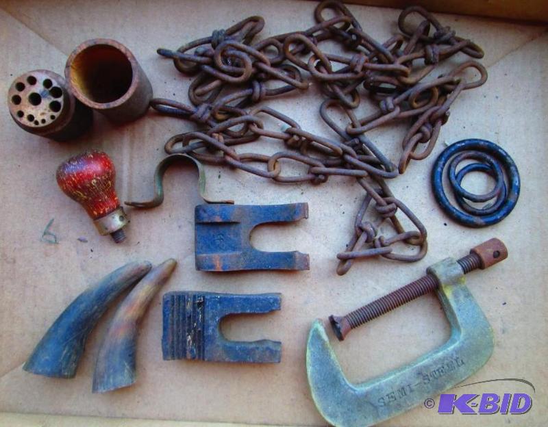 lot 27 image: Lot of antique items, 2 hotns, a wood holder ...