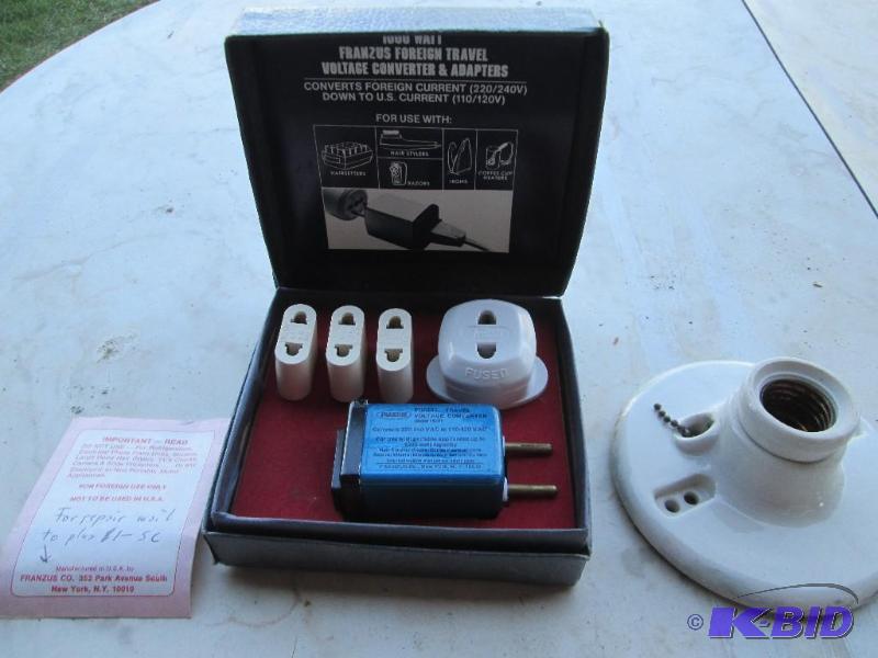 lot 54 image: Franzus Foreigh to US power converter with st...