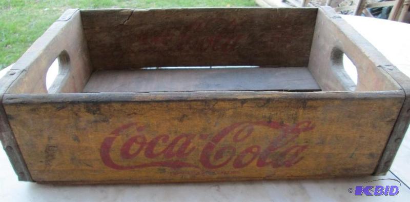 lot 66 image: Vintage wood Coca Cola crate...