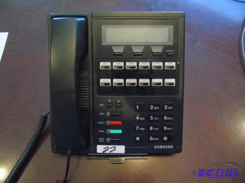 lot 22 image: Samsung Phone - LCD 12B keyset DCS