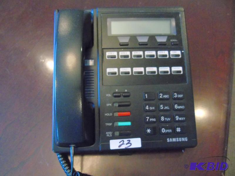 lot 24 image: Samsung Phone - LCD 12B keyset DCS