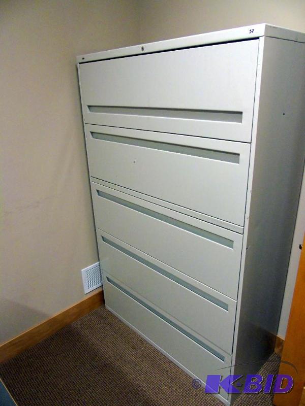 lot 37 image: HON - 5 Drawer Locking Lateral File Cabinet