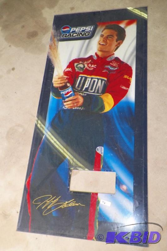lot 108 image: Jeff Gordon Pepsi Machine Front - Metal