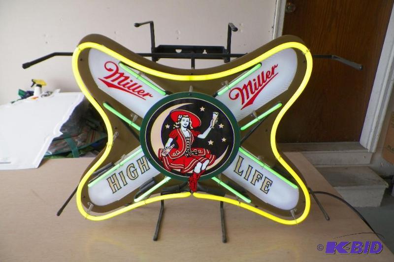 lot 168 image: Miller High Life Neon Sign - Tested and works fine
