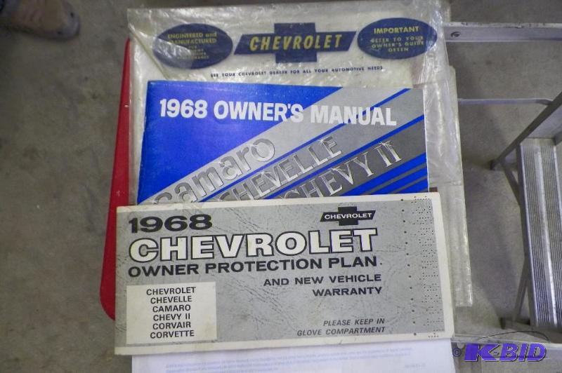 lot 26 image: 1968 Glove Box Camaro Chevelle Chevy II Owners Manual