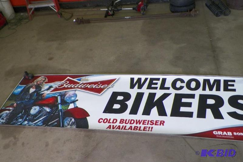 lot 88 image: Welcome Bikers Banner