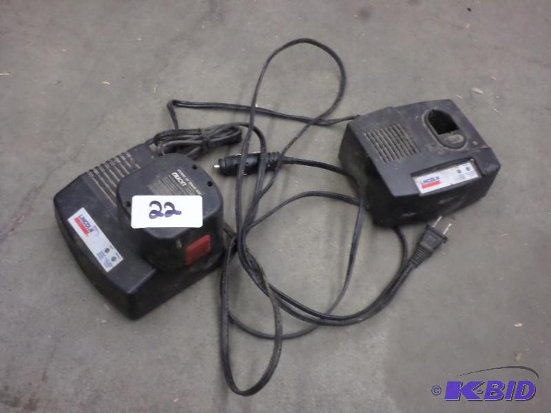 lot 22 image: (2) Lincoln 12Volt Chargers & (1) 12Volt ...