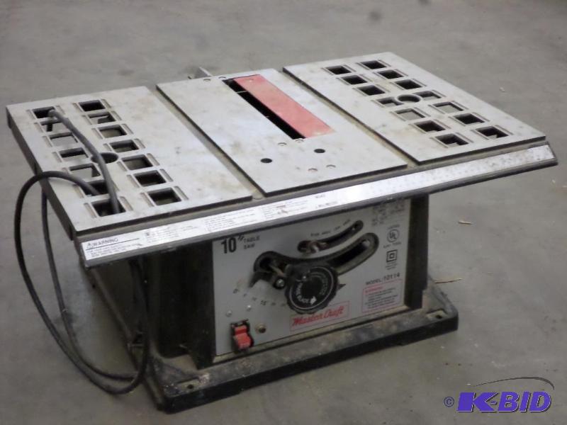 lot 70 image: Master Craft 10114 10" Tablesaw...