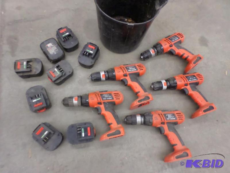 lot 76 image: (5) Black & Decker Firestorm Cordless Dri...