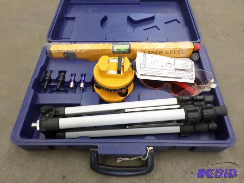 lot 82 image: New Electronic Laser Level Set...