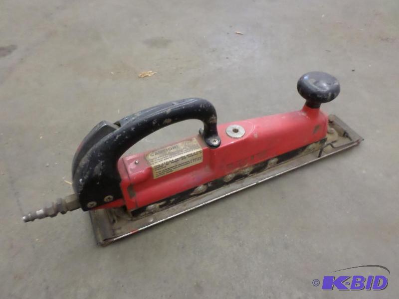lot 83 image: Pneumatic Planer...