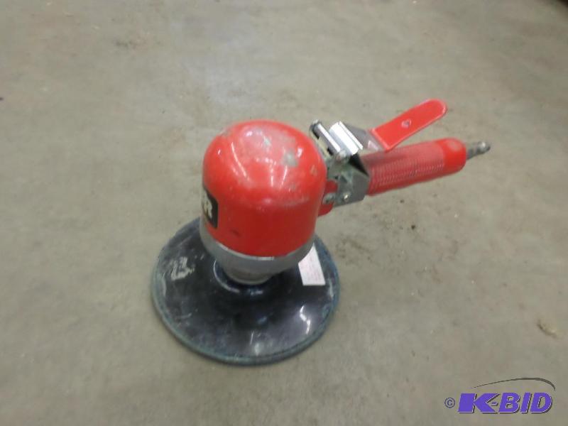 lot 84 image: Pneumatic SanderPolisher...
