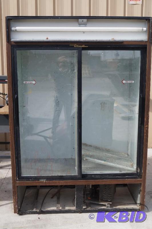 2-door Cooler