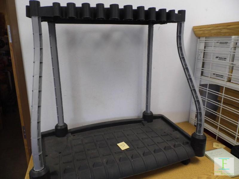 Rubbermaid Yard Tool Organizer