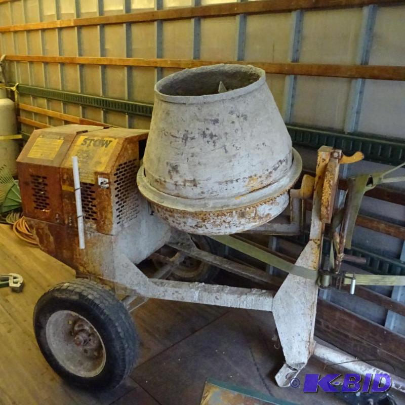 Stow 6 cu ft cement mixer. Model CM6. Briggs K & C Auctions