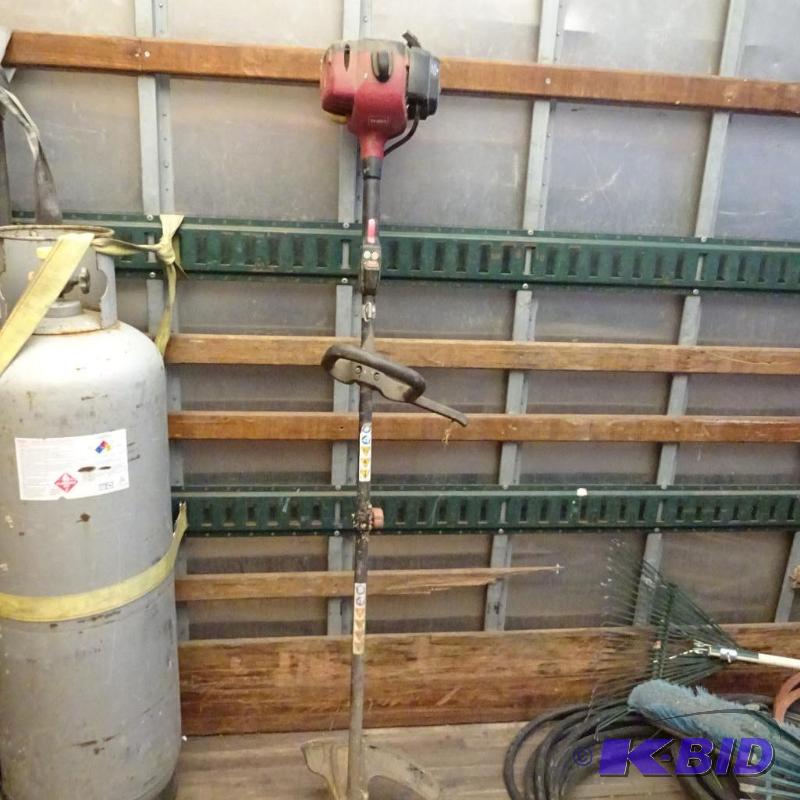 Toro 51934 2 cycle weed whip....
