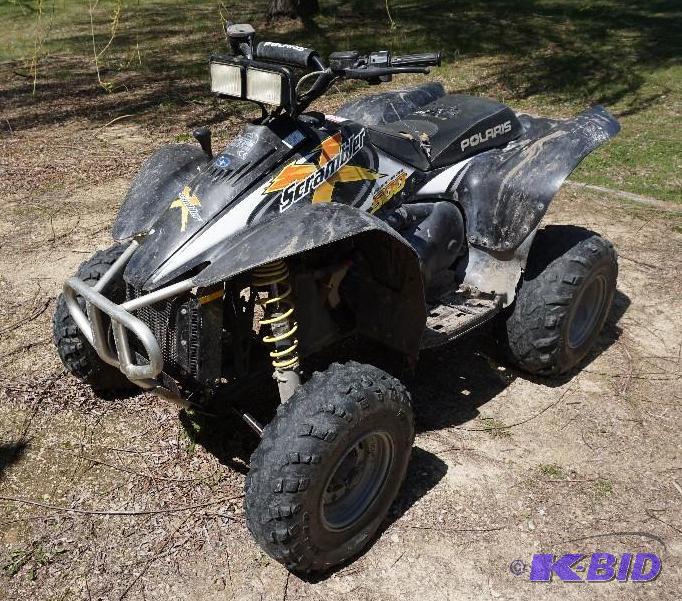 lot 9 image: 2002 Polaris Scrambler X 4 x 4 500 ATV    500...
