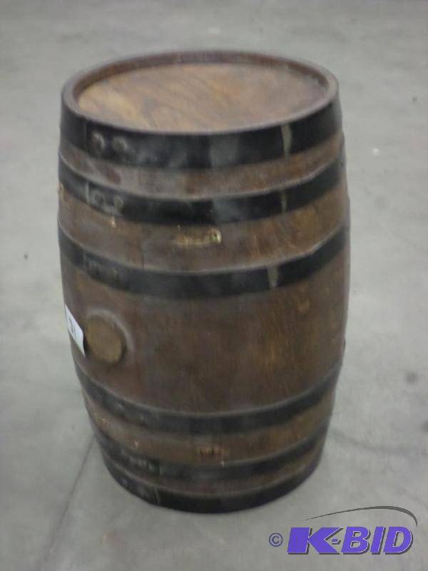 lot 31 image: 12&quotx18" Wooden Keg Barrel...