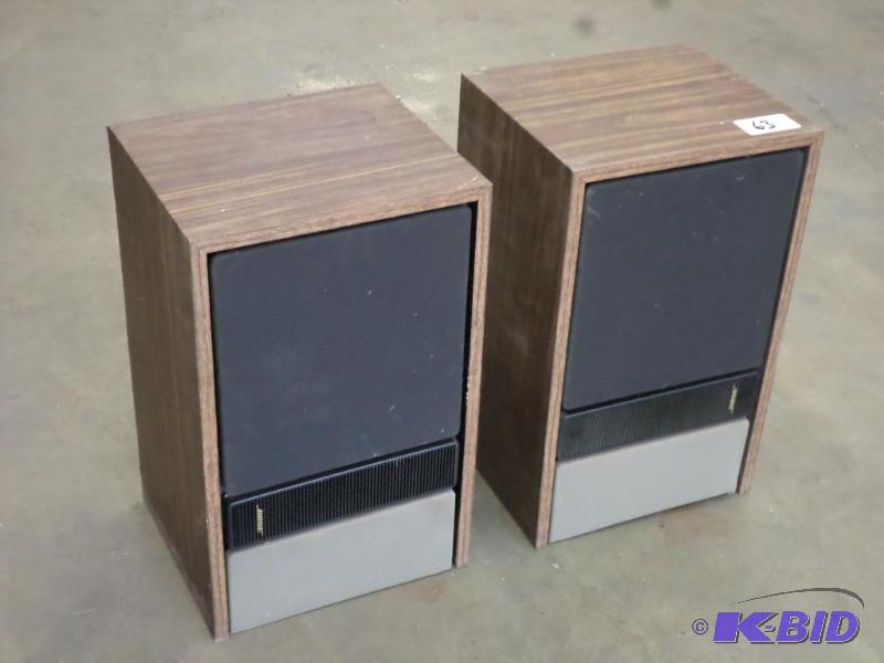 lot 63 image: (2) Bose 301 Series-II Stereo Speakers...