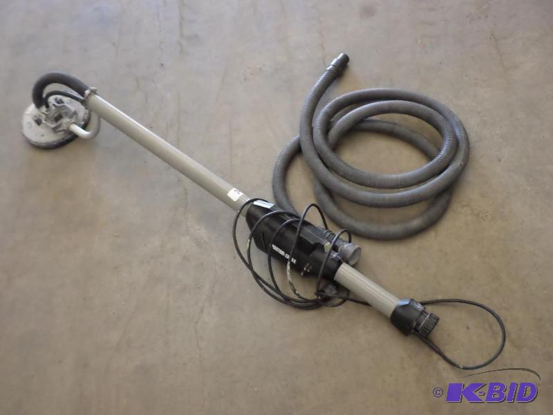 lot 74 image: Porter Cable 7800 Drywall Sander With Hose...