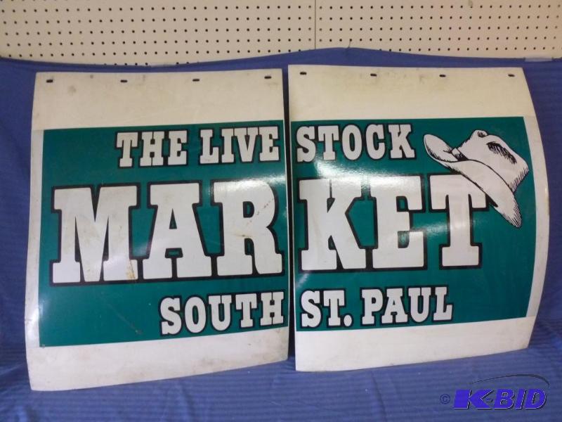 lot 104 image: Collectible The Livestock Market South St. Pa...