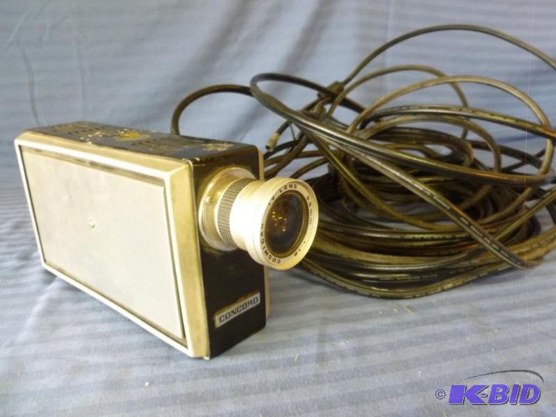 lot 120 image: Vintage Concord automatic t.v camera model MT...