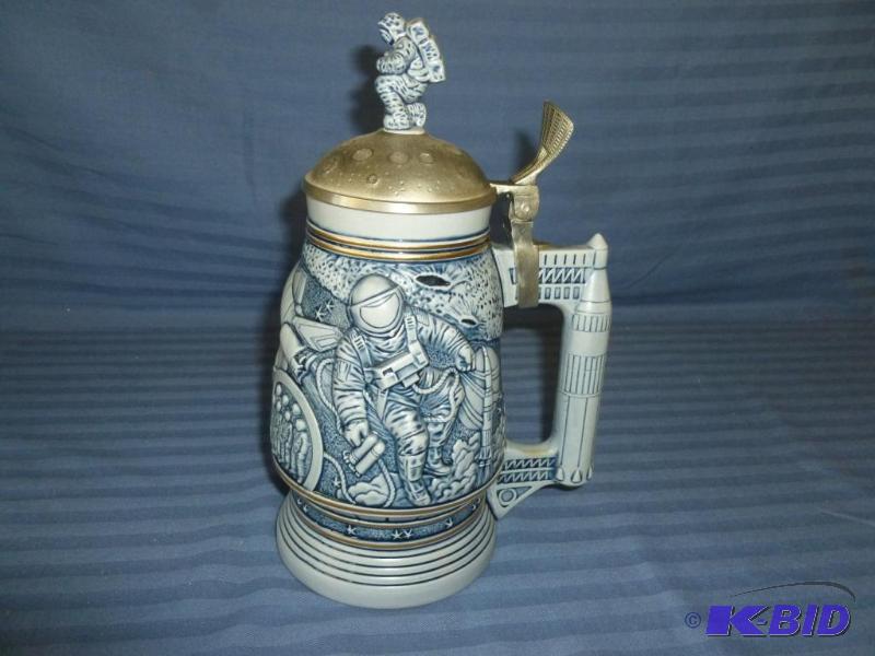 lot 13 image: &quotCONQUEST OF SPACE" Avon Stein. 9 1...