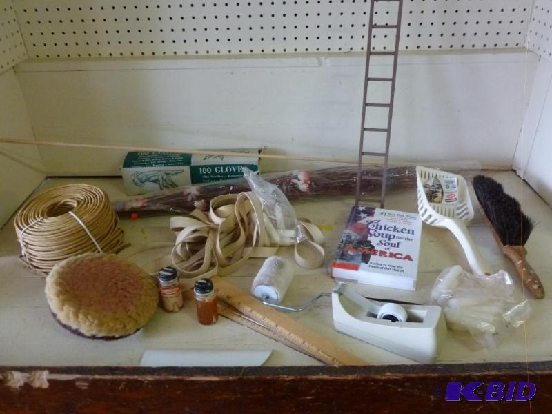 lot 144 image: This lot consists of a large roll of craft co...
