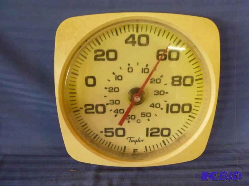lot 152 image: Taylor heavy gage plastic wall thermometer, m...