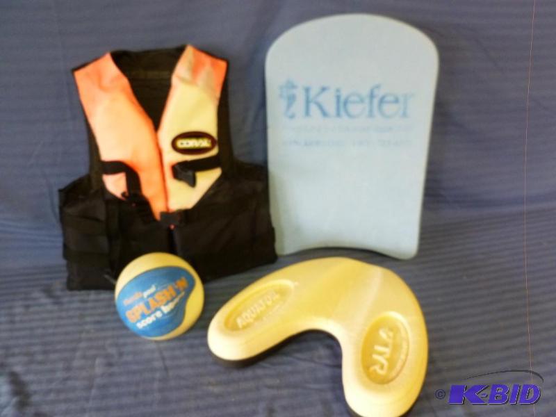 lot 155 image: Kids life jacket and pool related items. ...