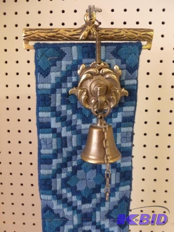 lot 163 image: Large vintage cast brass wall hanging with be...
