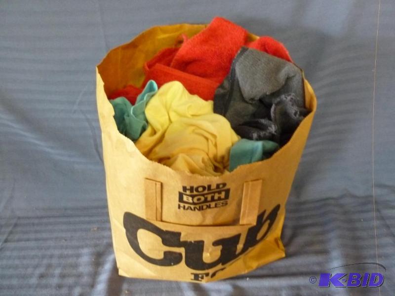 lot 165 image: Large bag of shop rags. ...