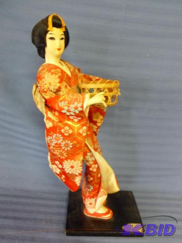lot 175 image: Large Vintage Nishi Doll, measures about 14.5...