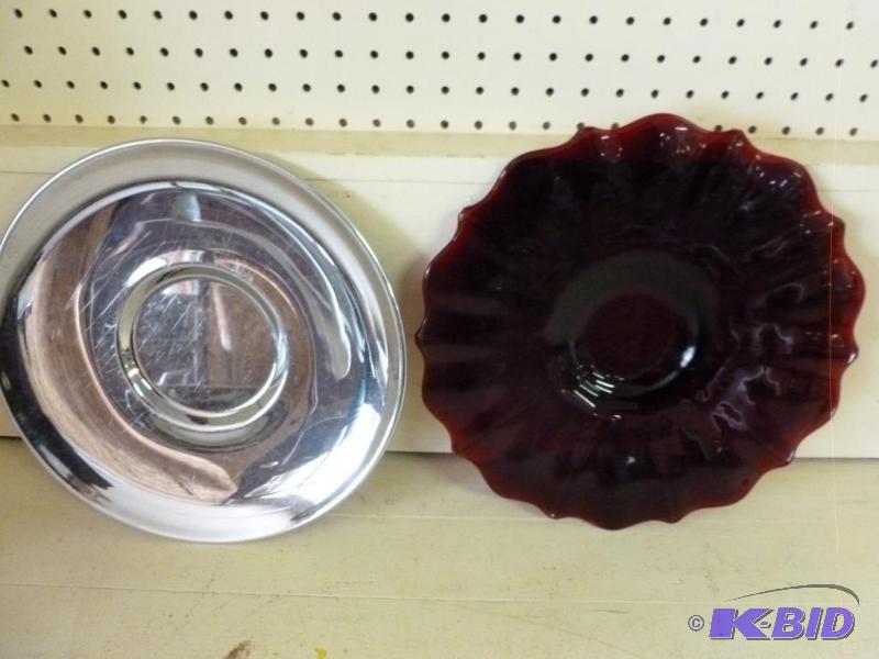lot 192 image: Large ruby red glass and metal insert sandwic...