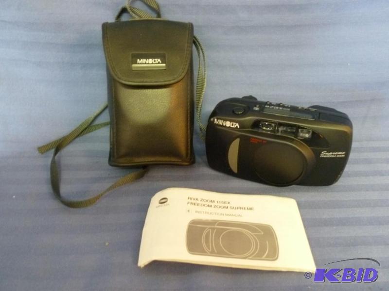 lot 42 image: Minolta Supreme Freedom Zoom 35 mm camera, co...