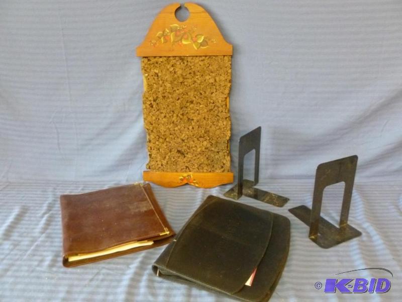 lot 57 image: Lot of office items. ...