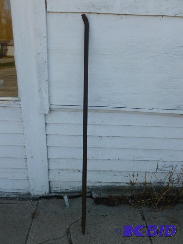 lot 65 image: Large steel breaker bar, measures 58.5" ...