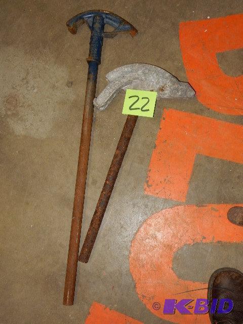 2 Conduit Benders