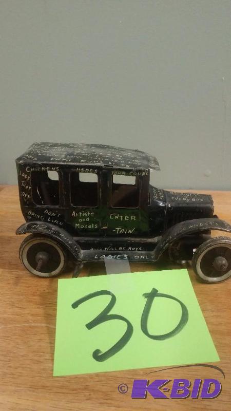 Tin Lizzy Metal Car