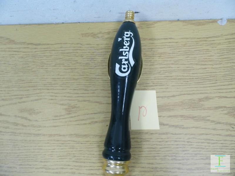 lot 12 image: Carlberg Beer Handle