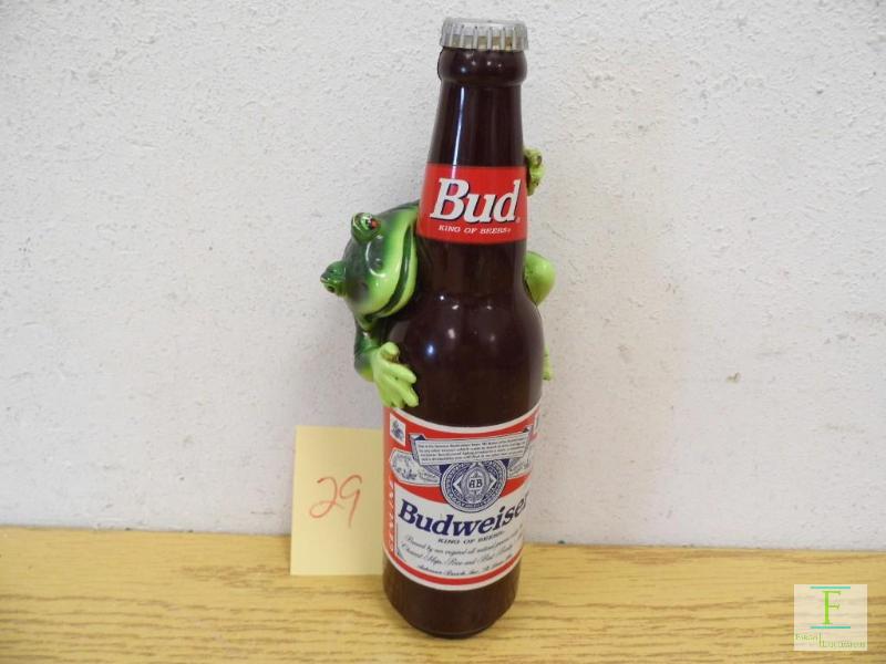 lot 29 image: Budweiser Beer Tap Handle