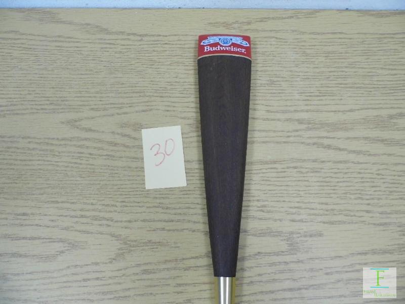 lot 30 image: Budweiser Beer Tap Handle